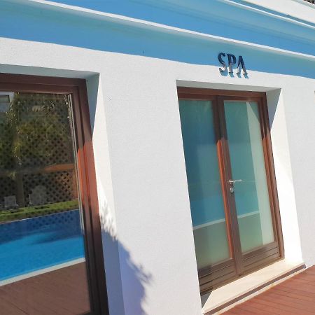 Luxury Apartment Frontal Beach In Doncella Beach Estepona Exterior photo